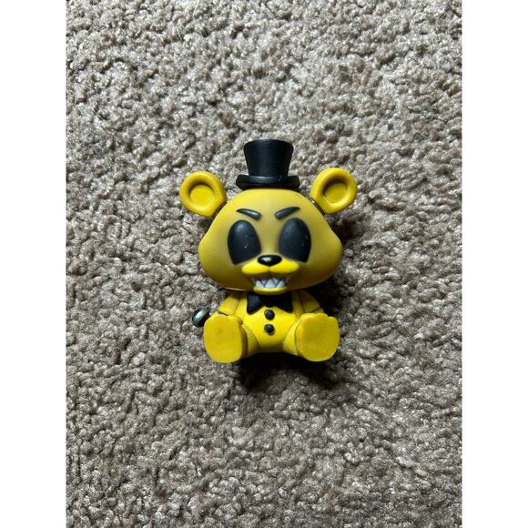 Funko Mystery Mini Five Nights at Freddy's FNAF Golden Freddy Series 1 - Picture 1 of 4